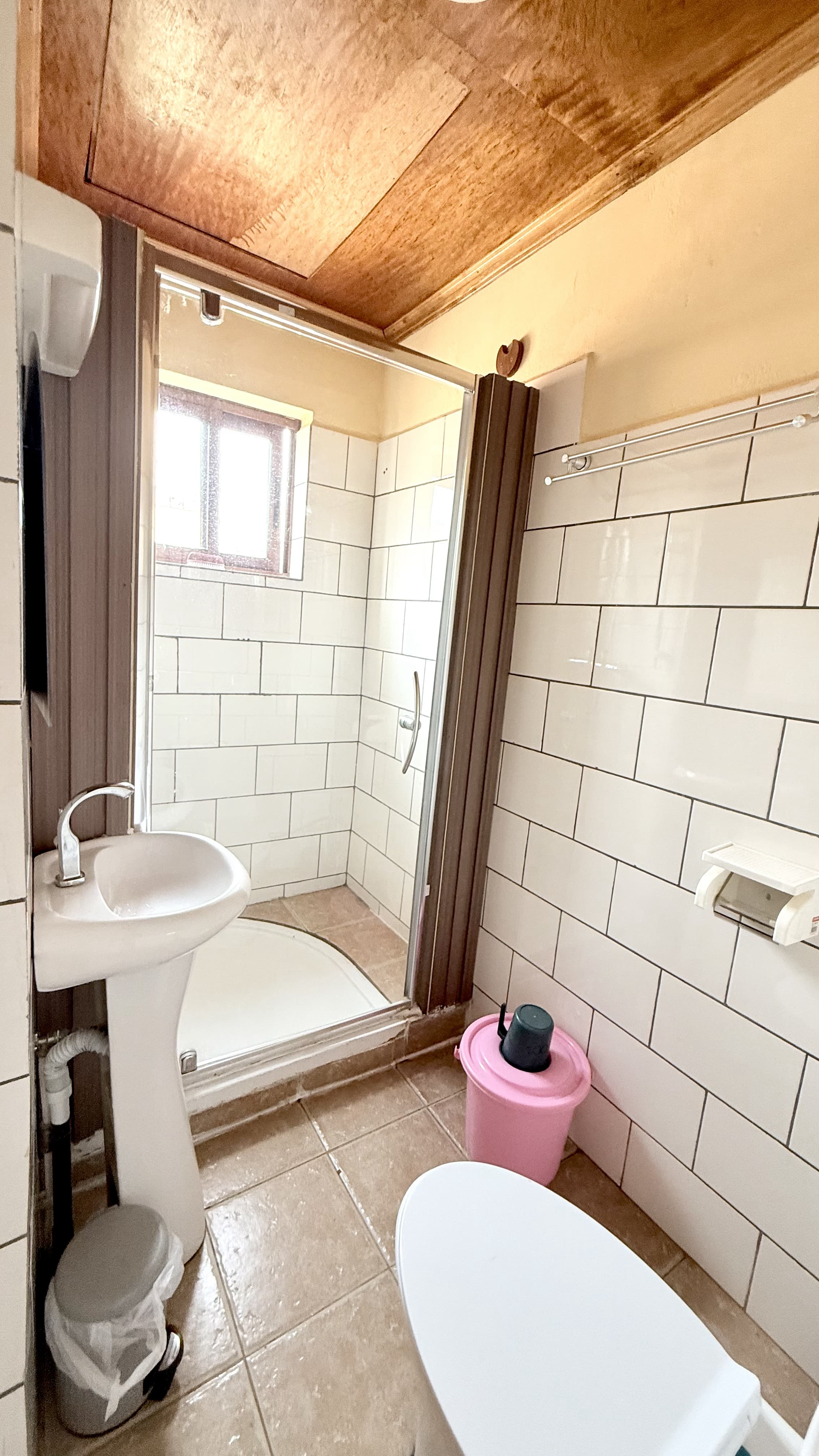 Apartment gallery image 5
